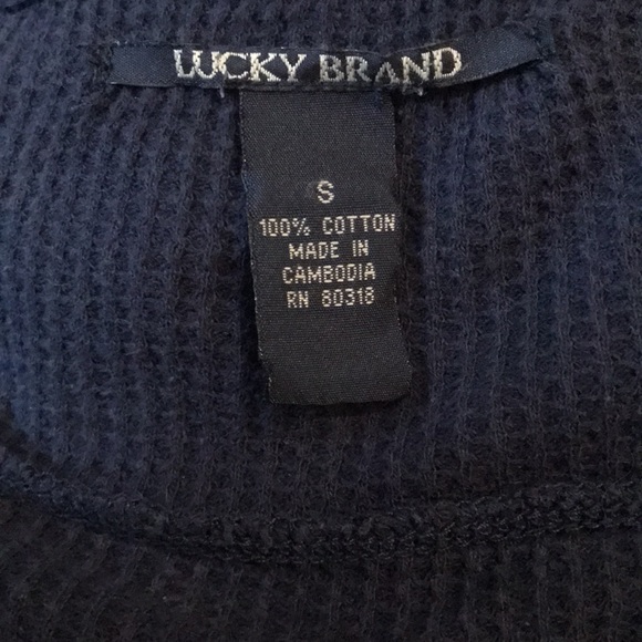 Ladies Lucky Brand Navy Thermal Top - Picture 4 of 7